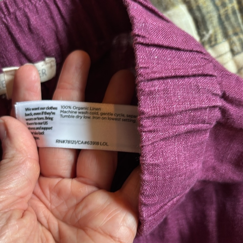 Eileen Fisher Delave Linen Lantern Pants in Raspberry - Picture 4 of 4